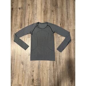 Lululemon Women’s Swiftly Tech Long Sleeve Crew Size 8